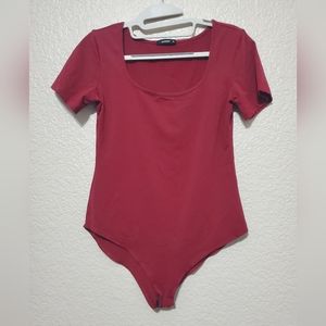 Mangdiup Burgundy Short Sleeve Bodysuit Top Women's Size Medium